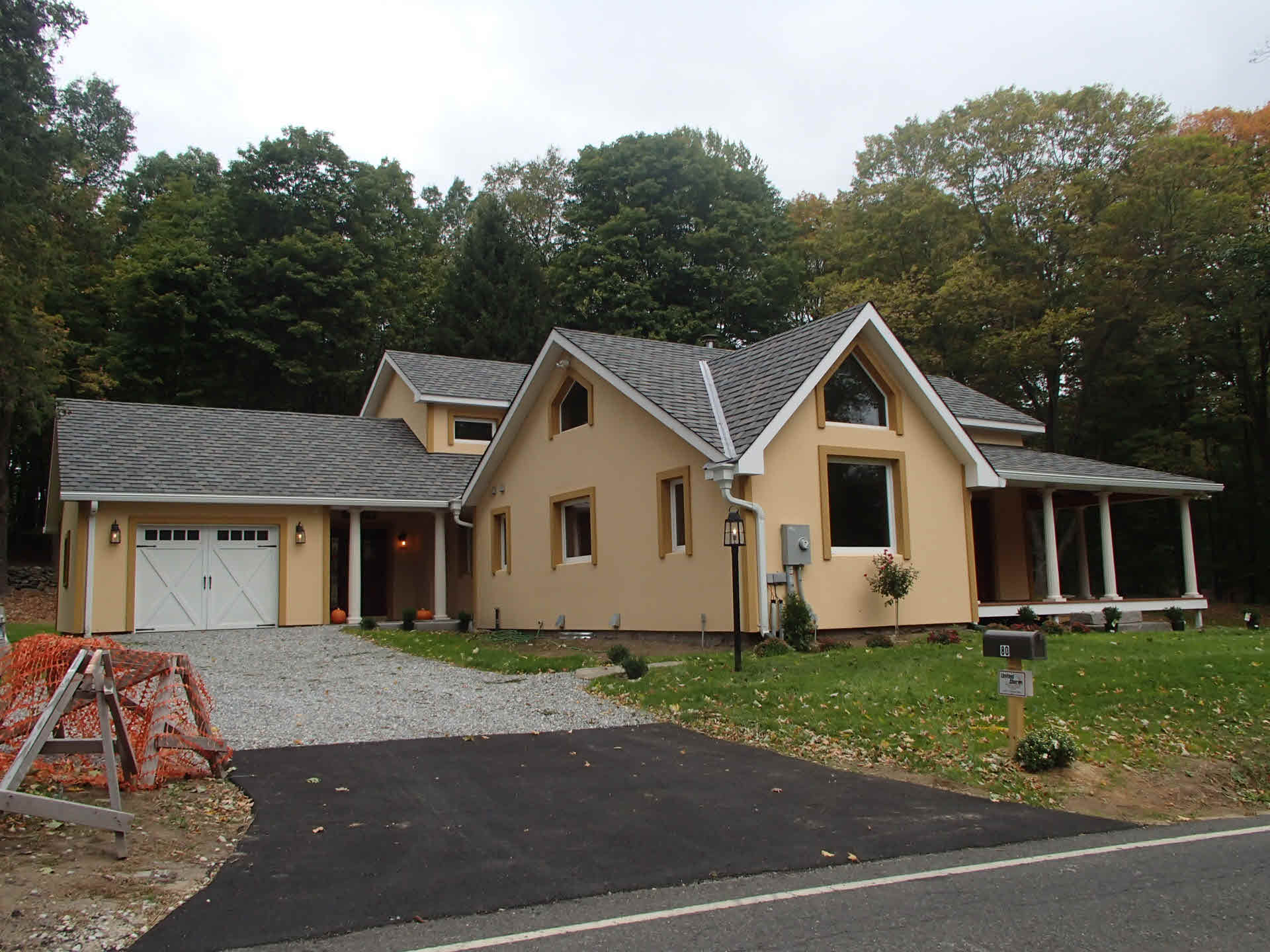 Building photograph for 80 CLAPBOARD RD